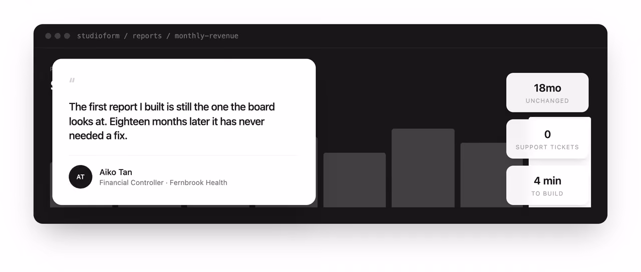 Quote over product screenshot — Tailwind CSS Testimonials layout preview